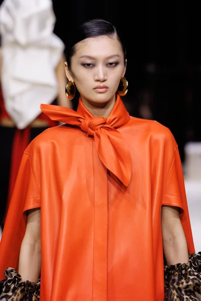 Look 53